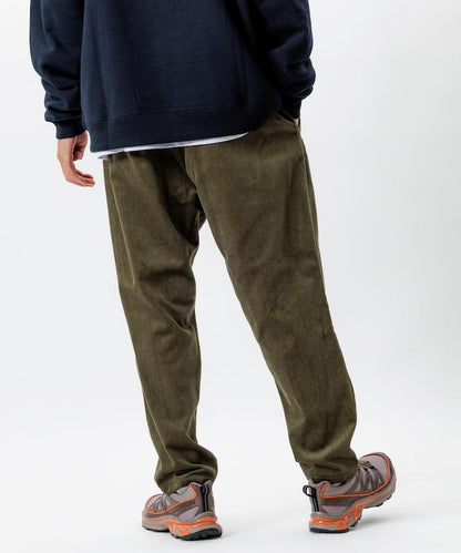 基礎款剪裁 燈芯絨 休閒褲