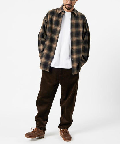 寬鬆版型 燈芯絨 弧形褲褲 / 錐形版型 【限定推出】