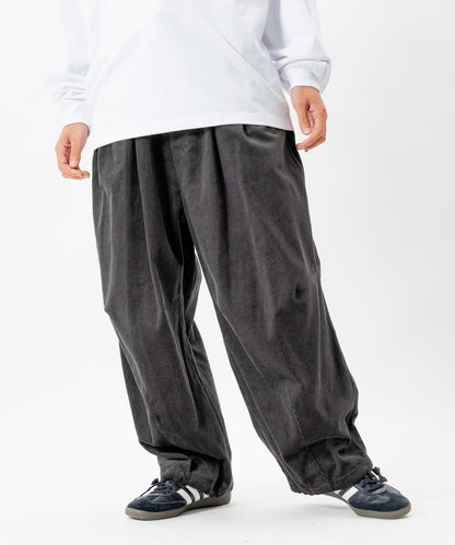 寬鬆版型 燈芯絨 軍事風馬戲團褲 / 雪地褲