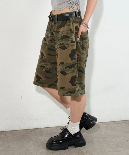 【WHO'S WHO gallery】斜插口袋印花休閒短褲