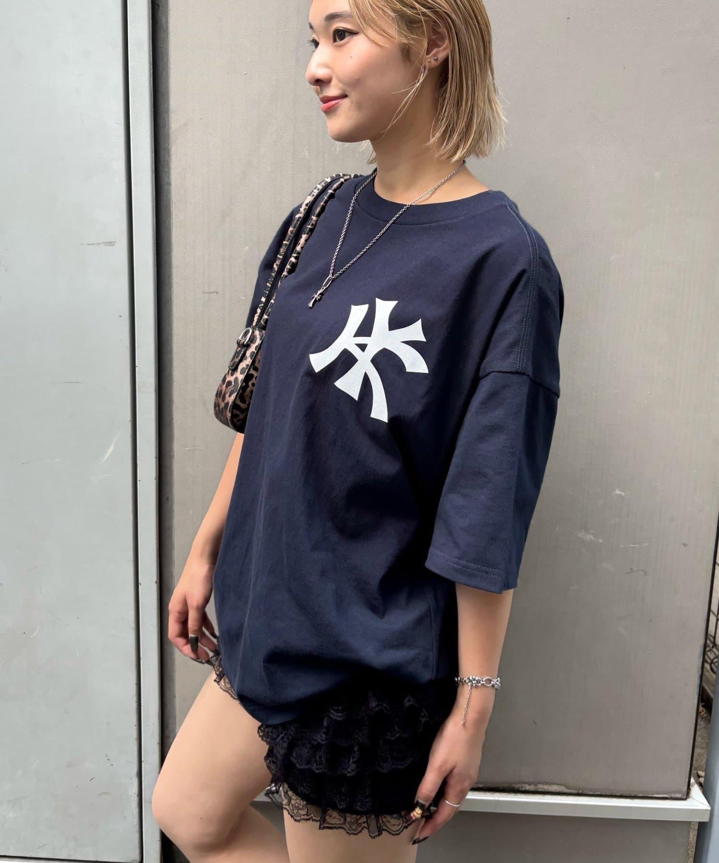 【WHO'S WHO gallery】KOOKYN KYロゴTEE