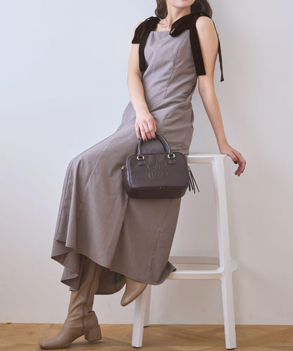 【一個接一個】蝴蝶結吊帶連衣裙