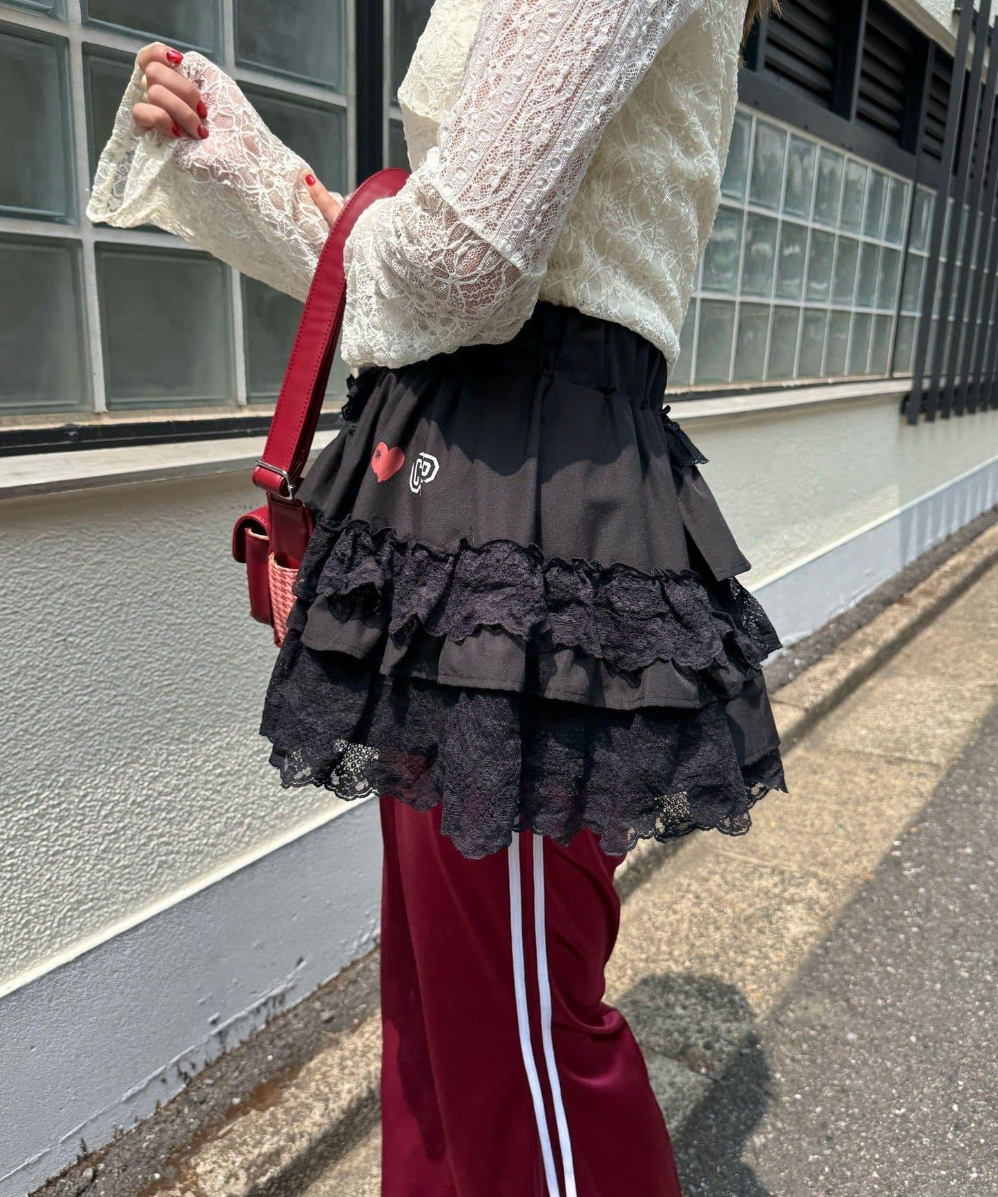 蓬鬆荷葉邊蕾絲層疊迷你裙