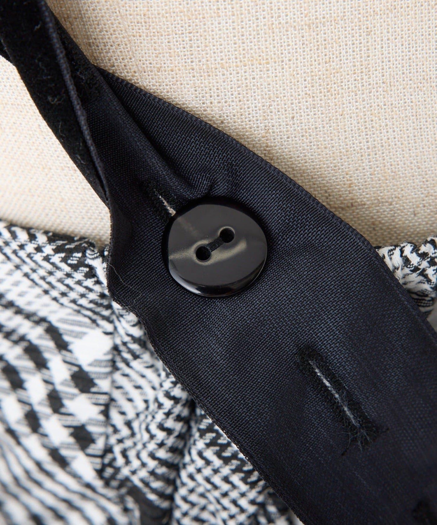 【一個接一個】蝴蝶結吊帶連衣裙