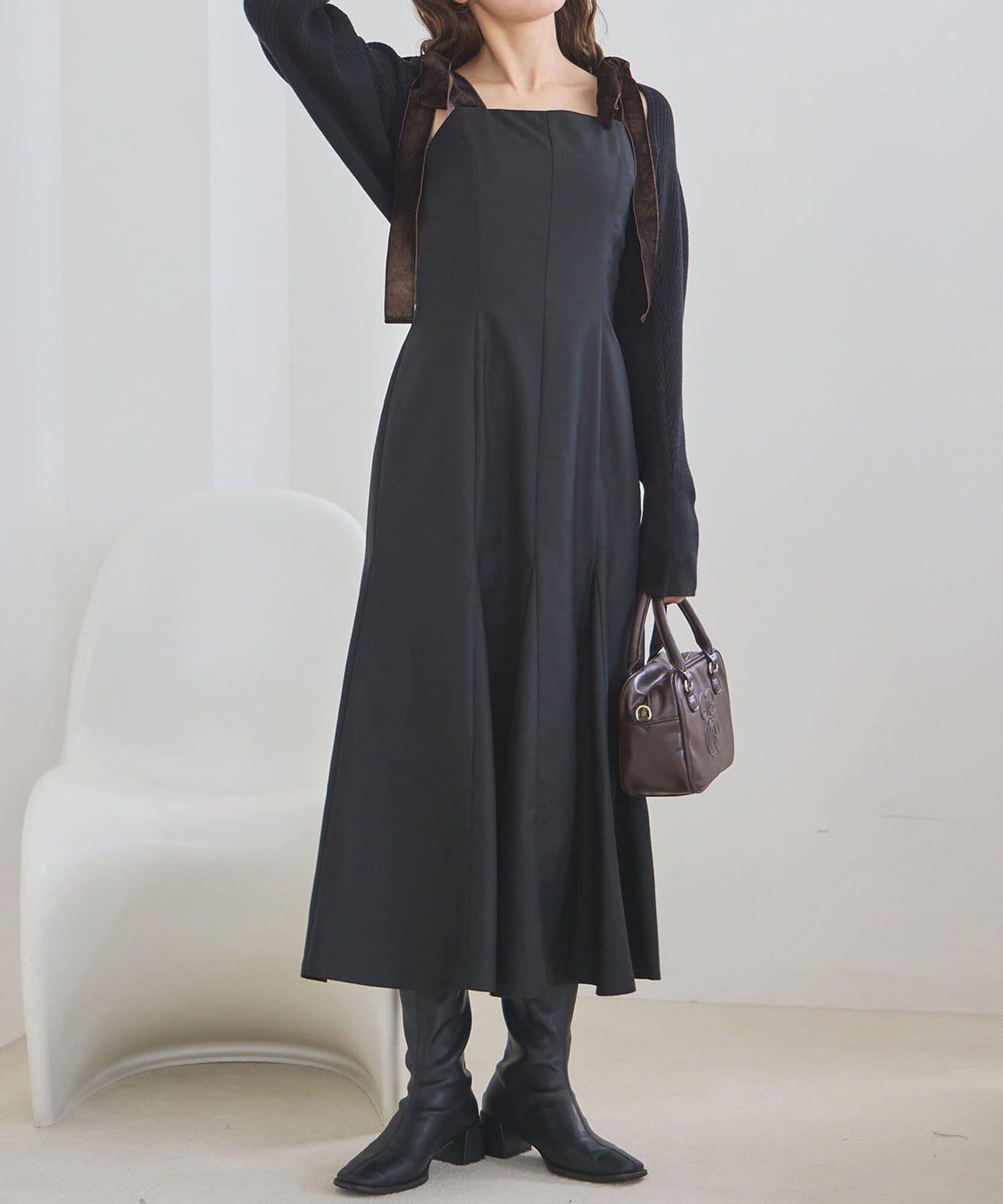 【一個接一個】蝴蝶結吊帶連衣裙