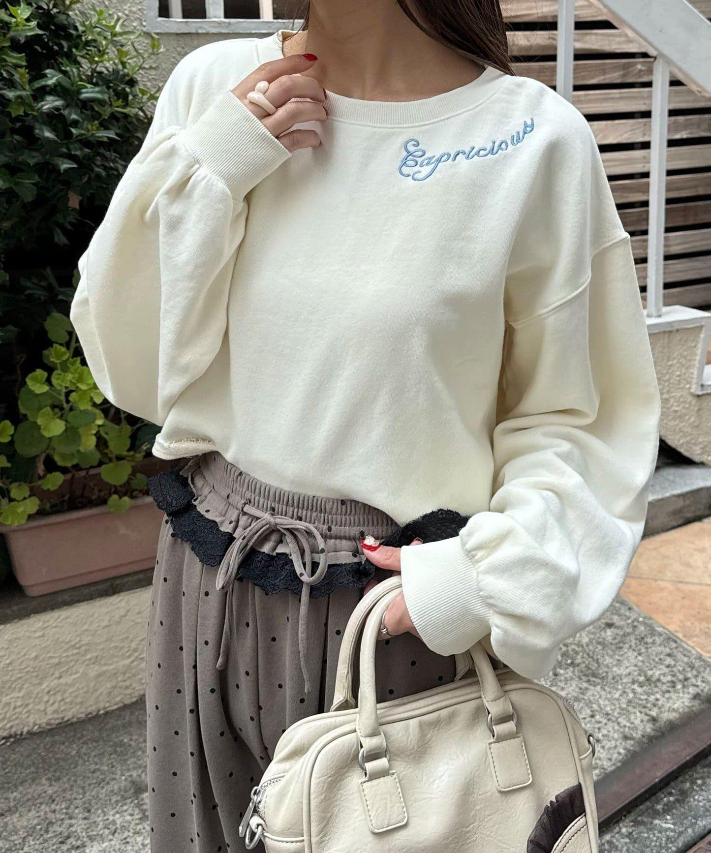 【Ciaopanic】圓領刺繡水洗短款衛衣