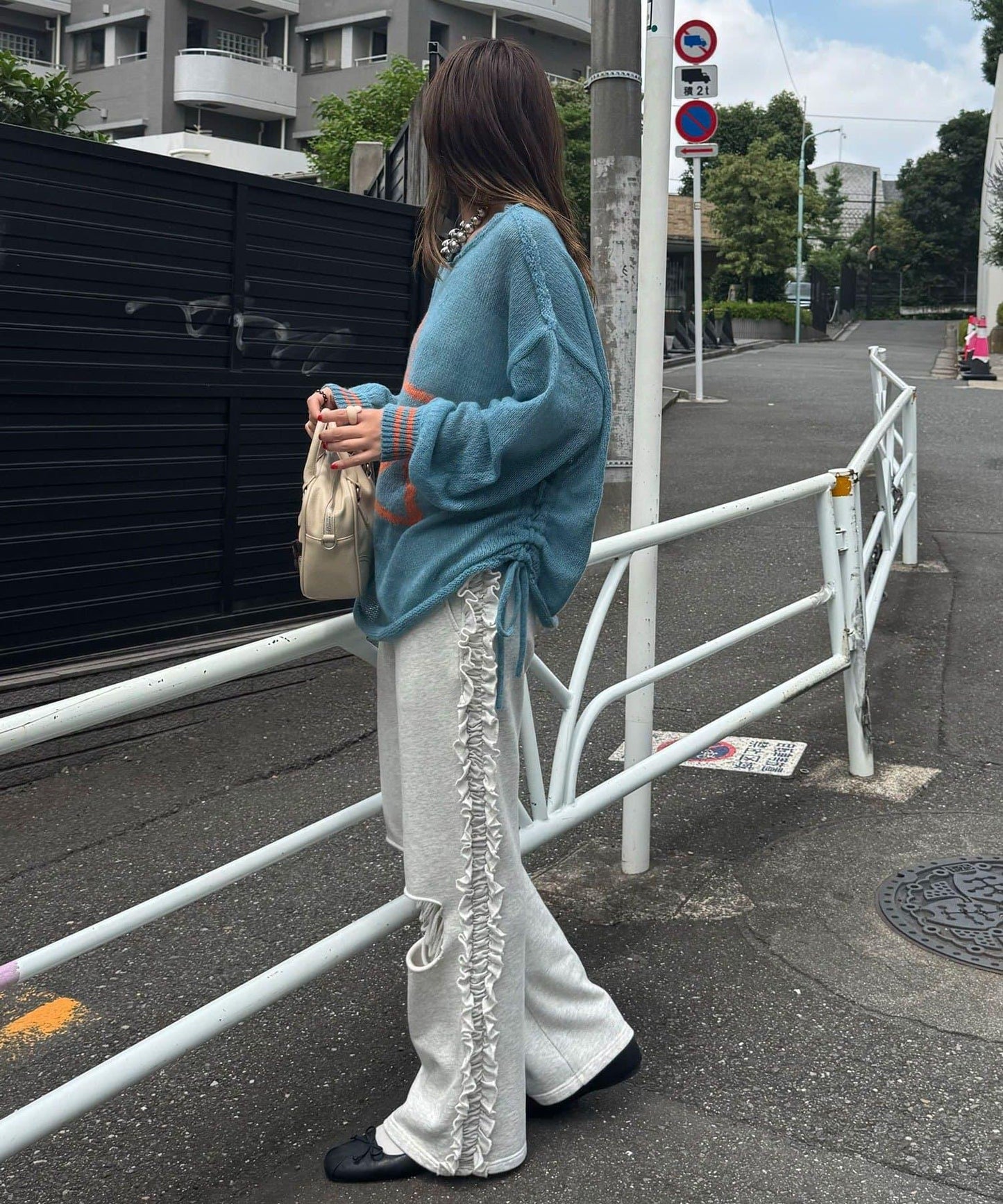 星標徽標荷葉邊透視針織衫