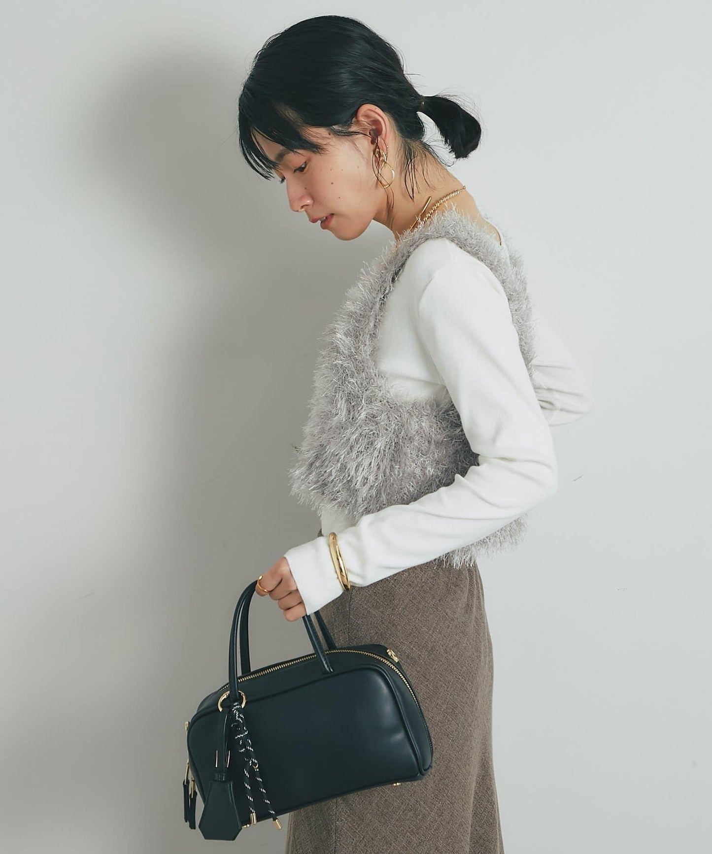 《柔軟顯色》U領毛絨馬甲