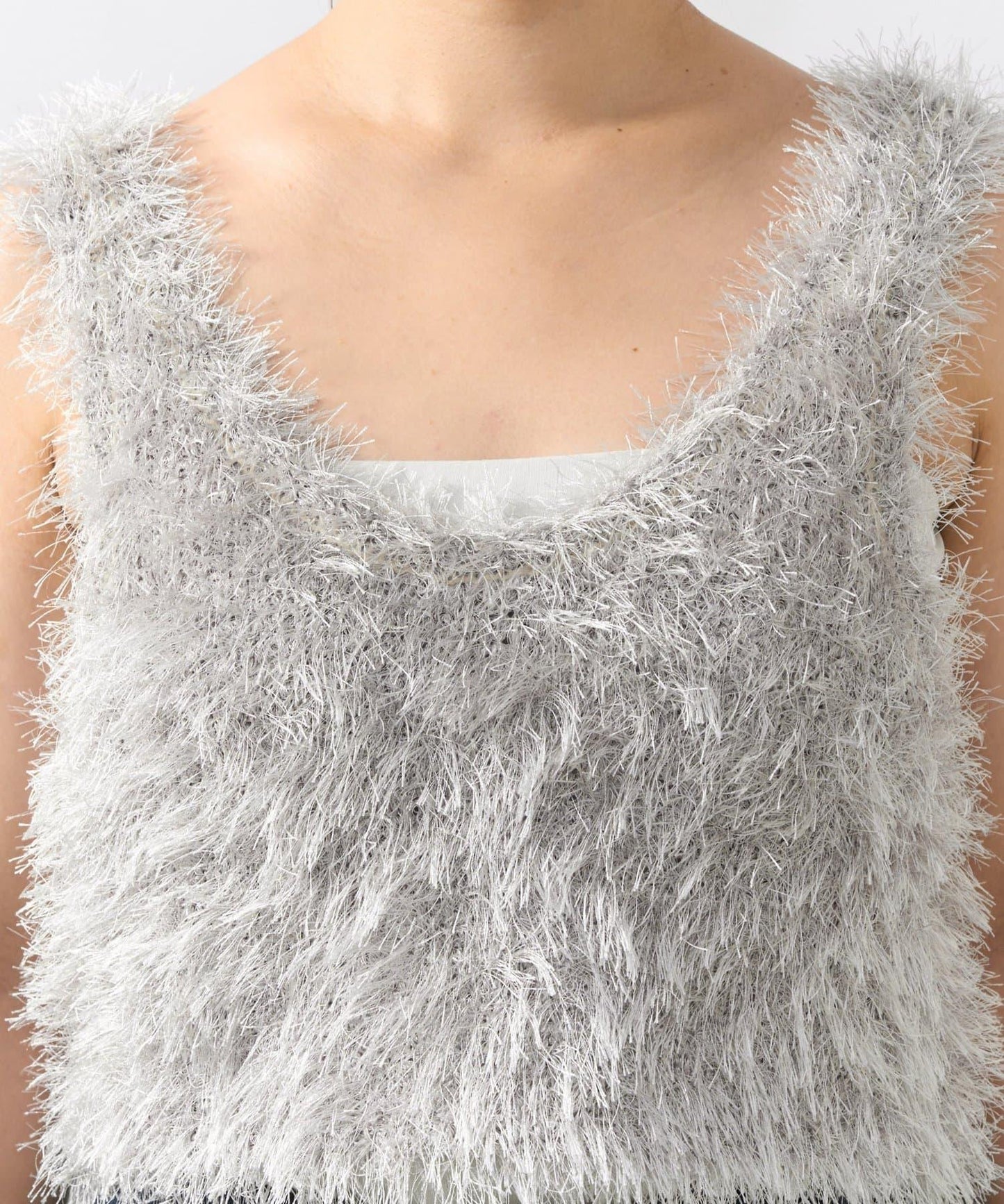 《柔軟顯色》U領毛絨馬甲