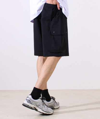 "速乾性・彈力性・抗起球性・耐洗滌性" 網眼工裝短褲