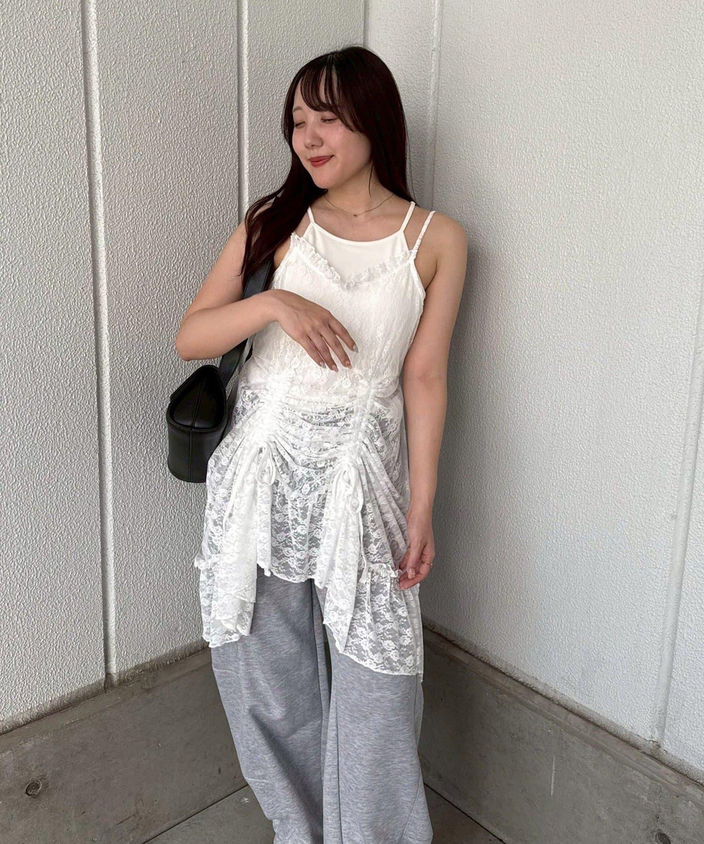 【疊穿必備！】蕾絲抽繩吊帶連衣裙