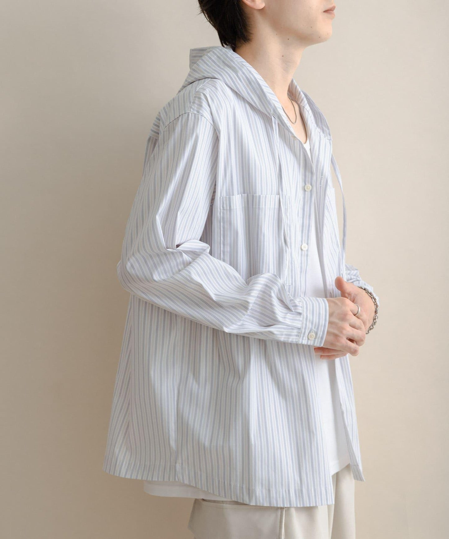 條紋連帽寬鬆襯衫