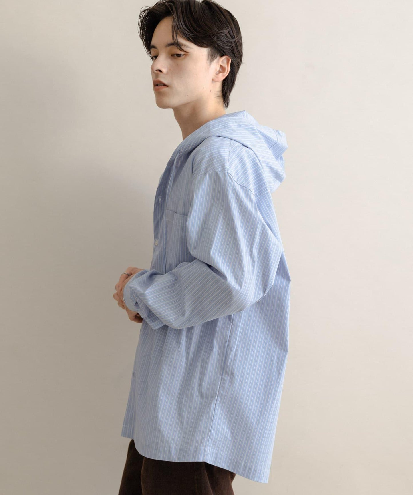 條紋連帽寬鬆襯衫