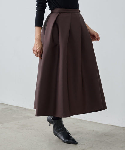 8月3日（週日）12點《15 quinze》雙面緞面半身裙