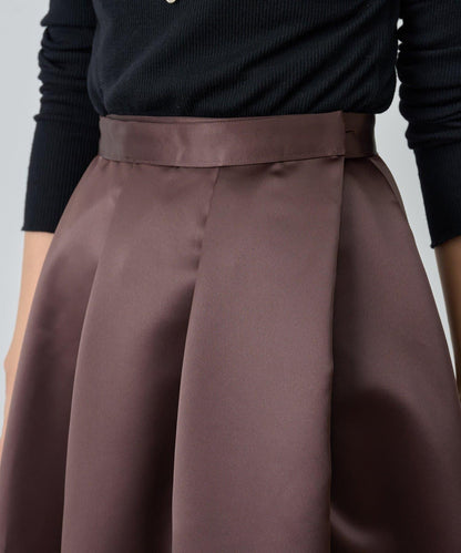 8月3日（週日）12點《15 quinze》雙面緞面半身裙