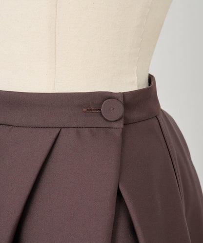 8月3日（週日）12點《15 quinze》雙面緞面半身裙