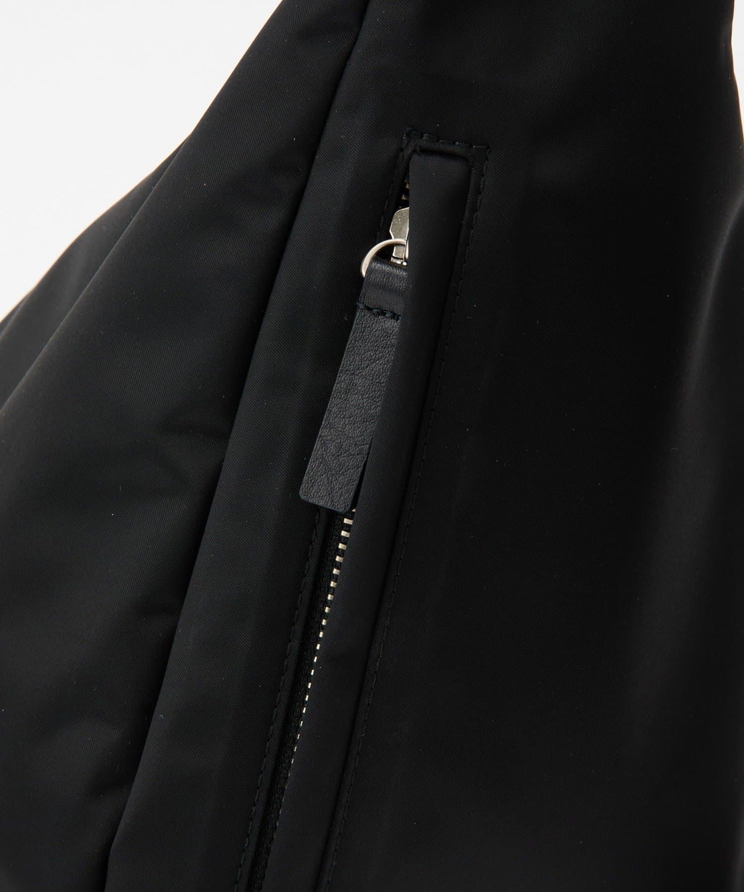 【PAL CLOSET限定商品】［可作單肩包、斜挎包、雙肩包］尼龍多用單肩包