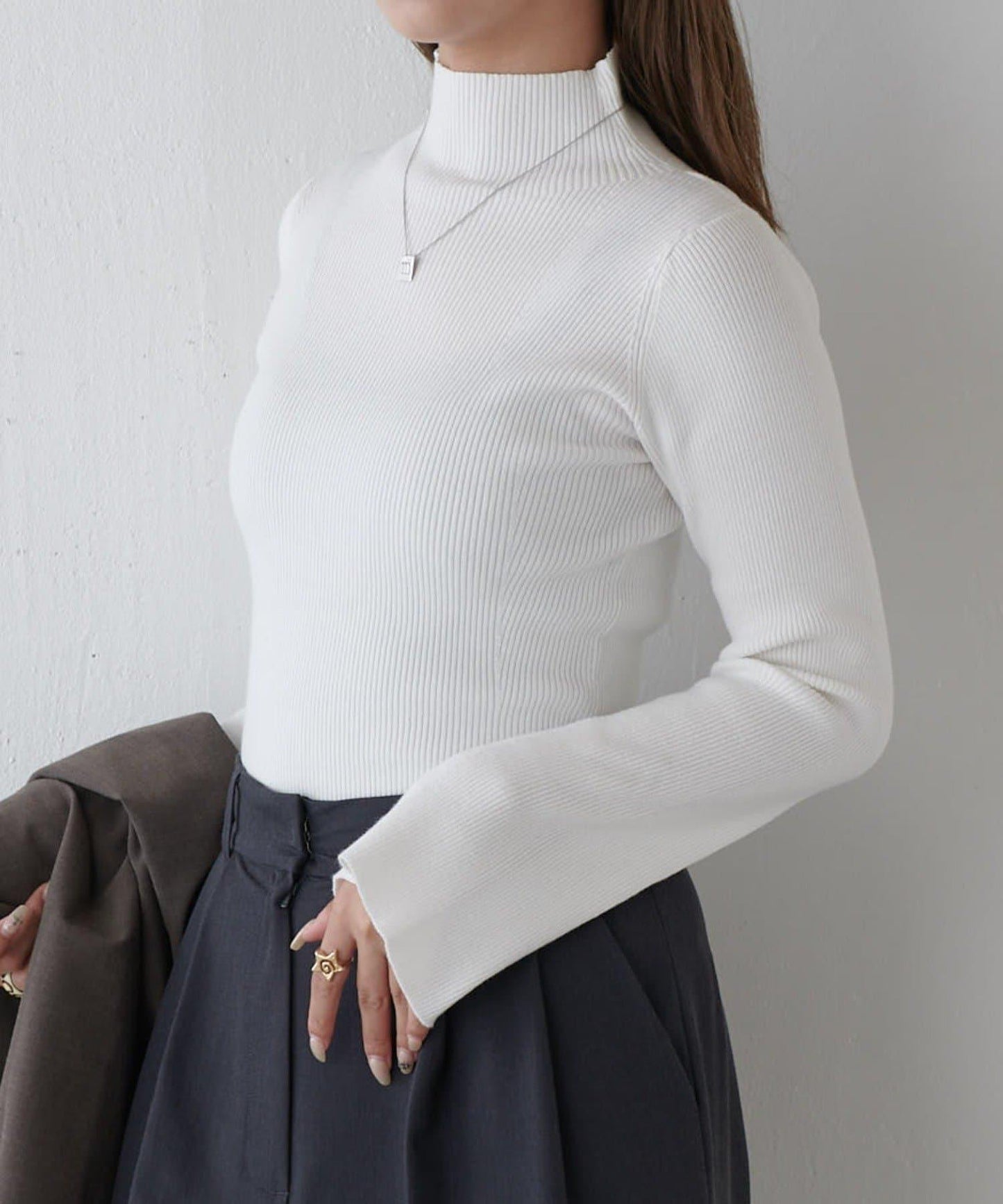 喇叭袖修身高領針織衫