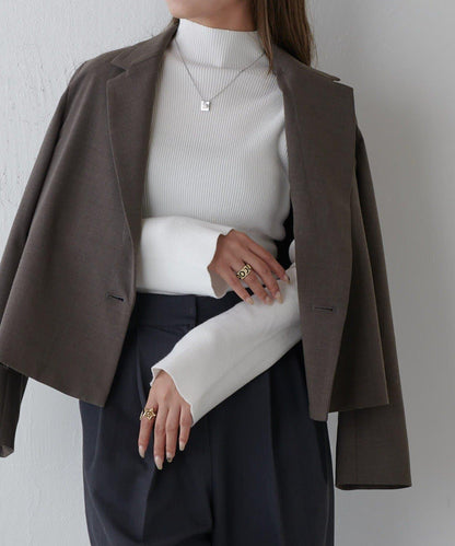 喇叭袖修身高領針織衫