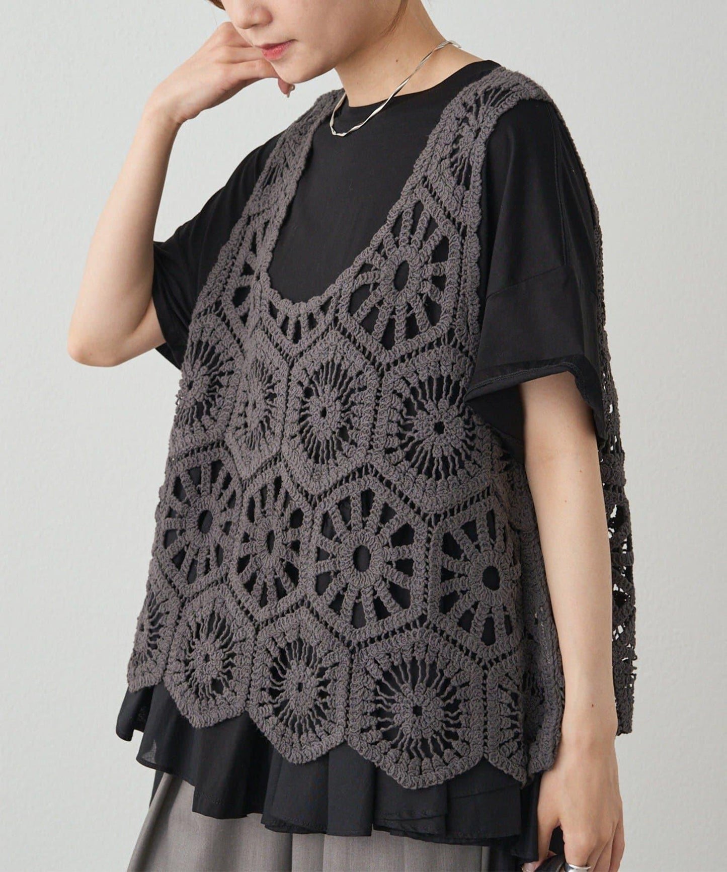 【25AW】鉤針編織風背心