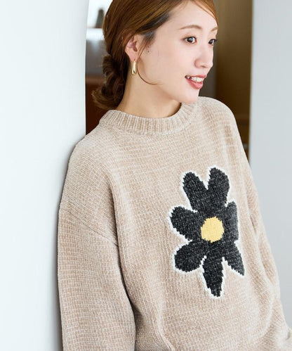 花卉絨球針織套頭衫