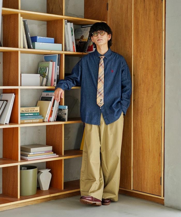 特別單點刺繡牛仔襯衫