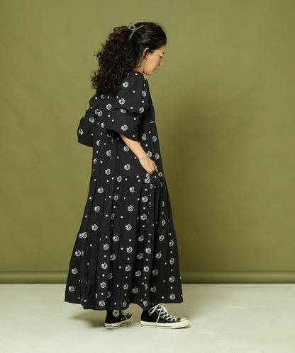 亮片刺繡月亮與星星連衣裙