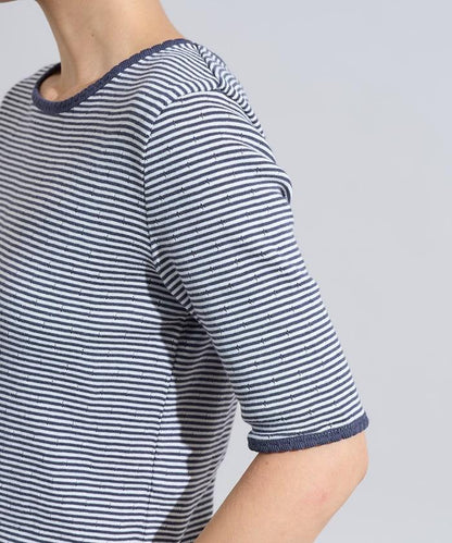 貝殼褶皺針織條紋五分袖T恤