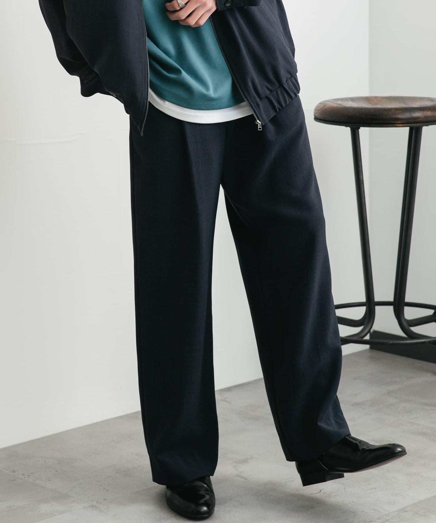 UR TECH DRYLUXE 亞麻風寬鬆長褲