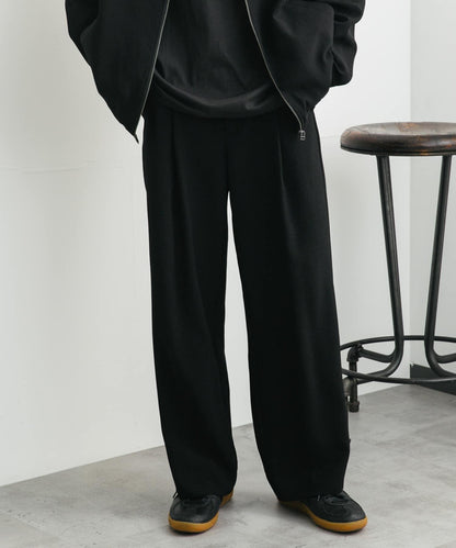 UR TECH DRYLUXE 亞麻風寬鬆長褲