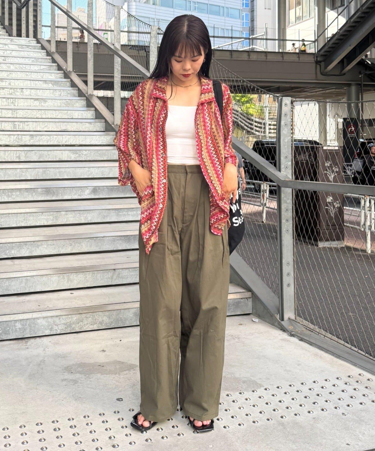 蕾絲透視條紋寬鬆襯衫