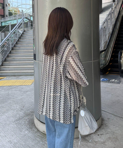 蕾絲透視條紋寬鬆襯衫