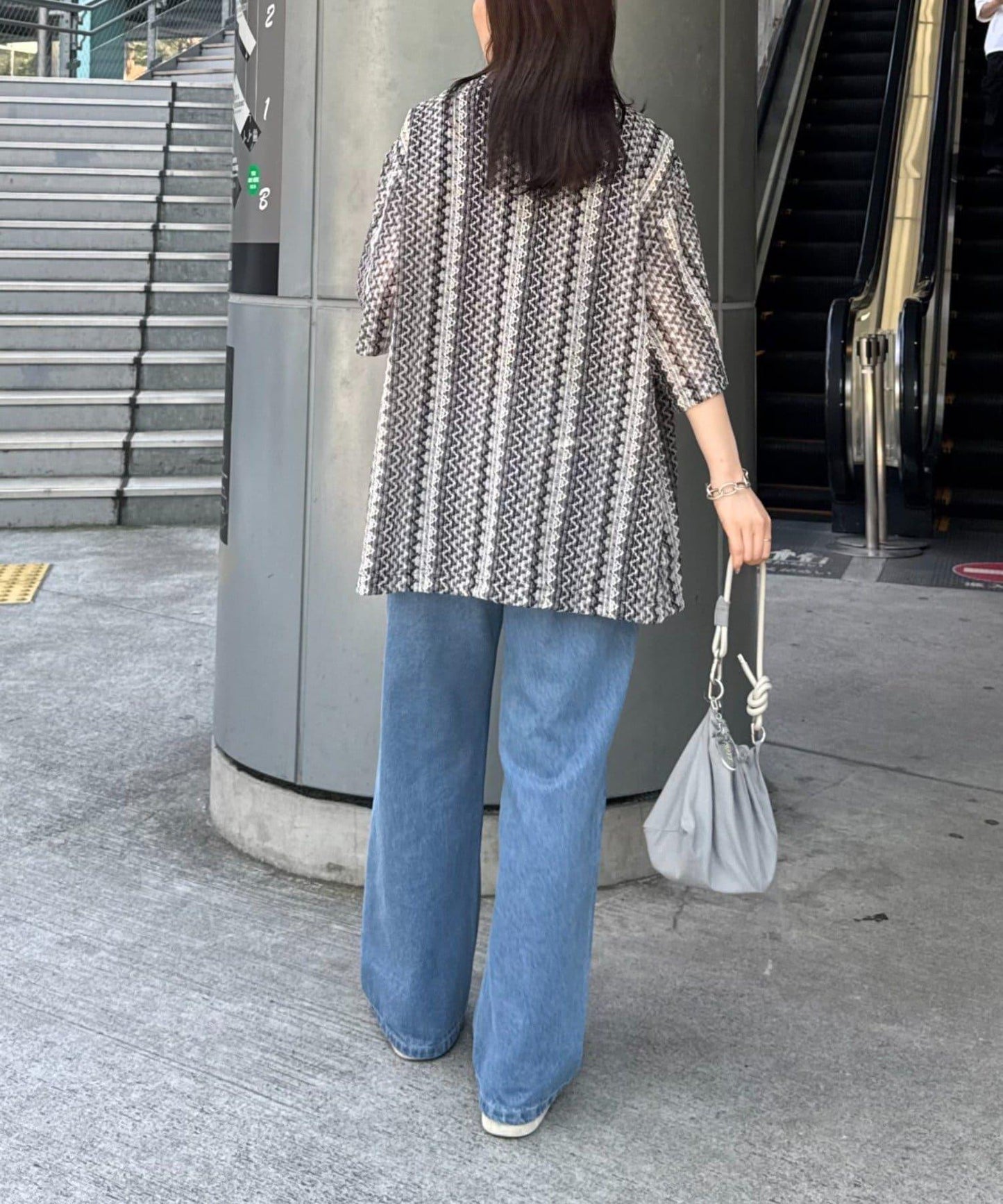 蕾絲透視條紋寬鬆襯衫