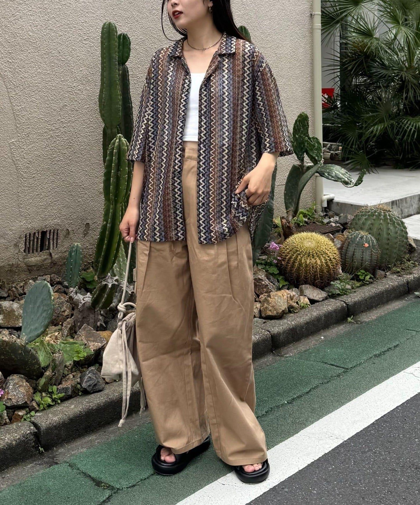 蕾絲透視條紋寬鬆襯衫