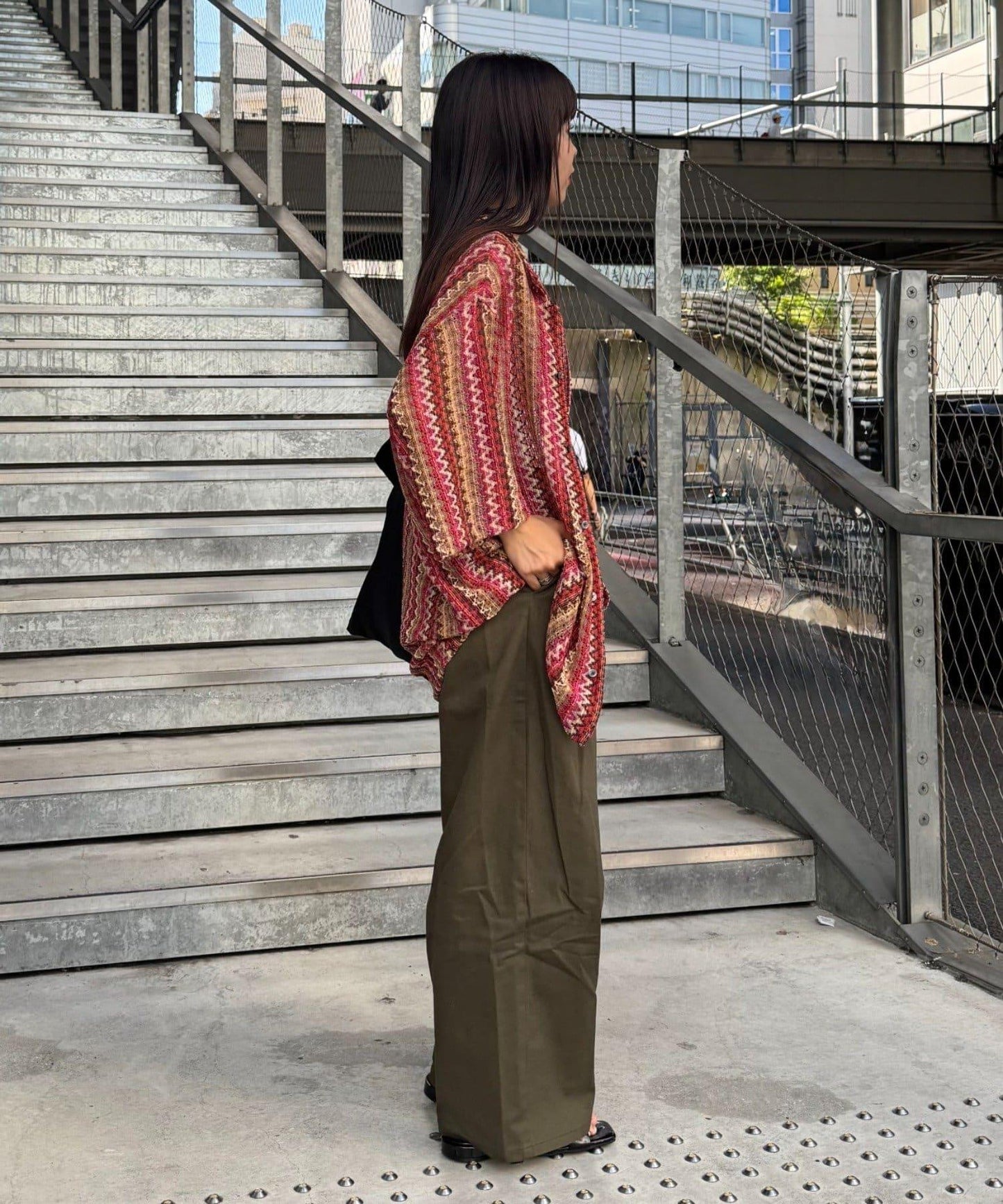 蕾絲透視條紋寬鬆襯衫