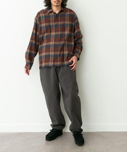 基礎寬鬆休閒斜紋棉布長褲