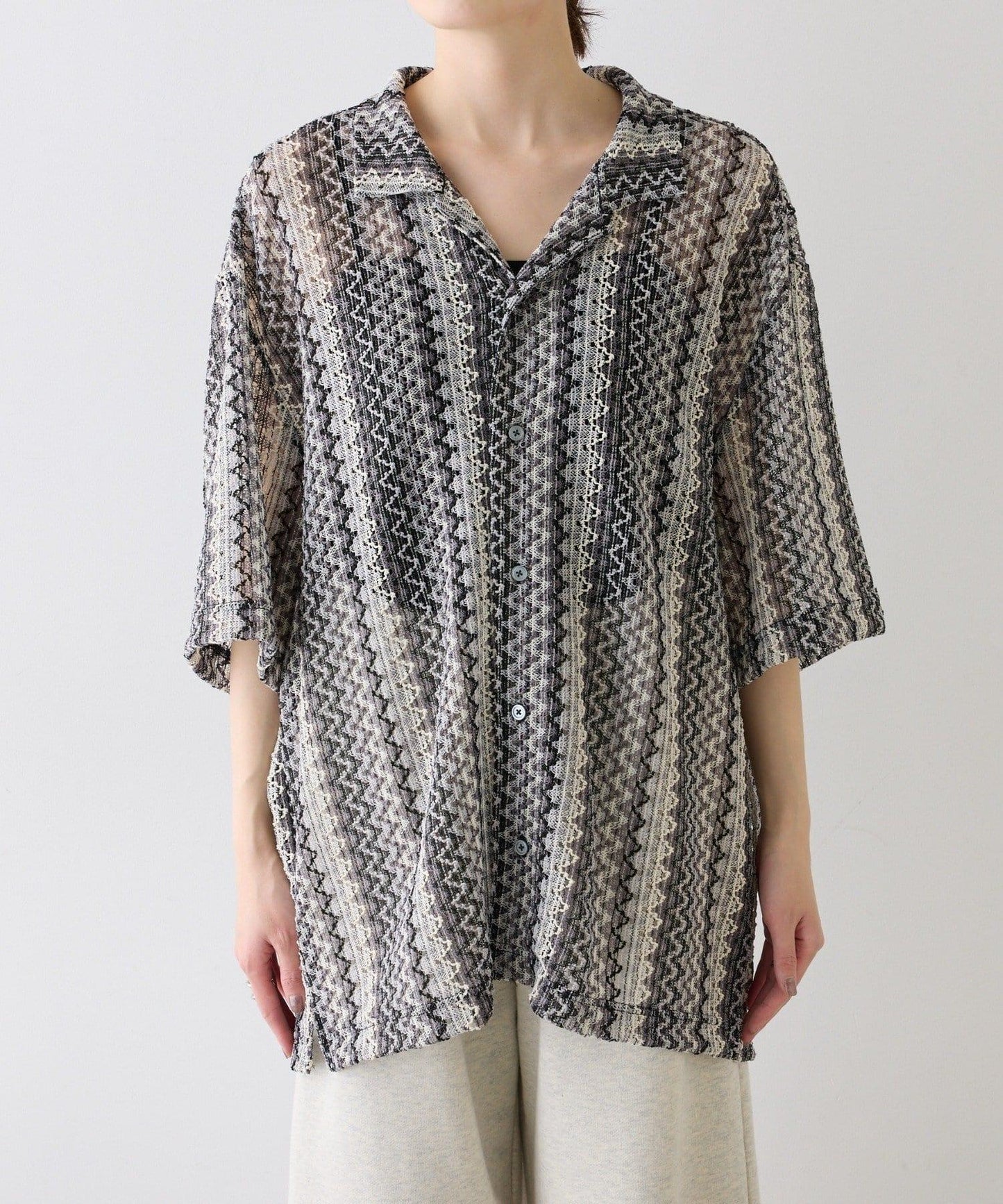 蕾絲透視條紋寬鬆襯衫