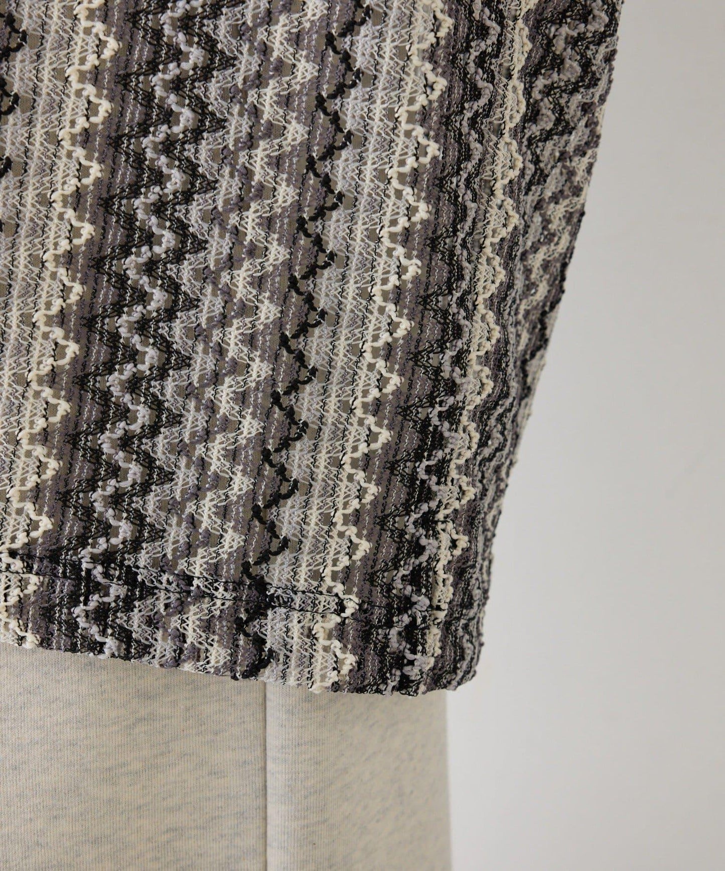 蕾絲透視條紋寬鬆襯衫