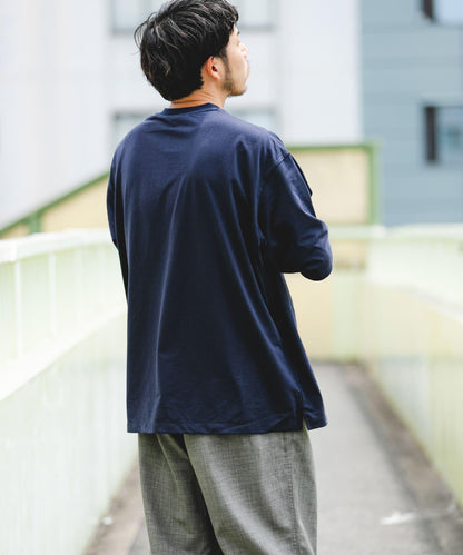 『UR TECH』寬鬆亨利領T恤