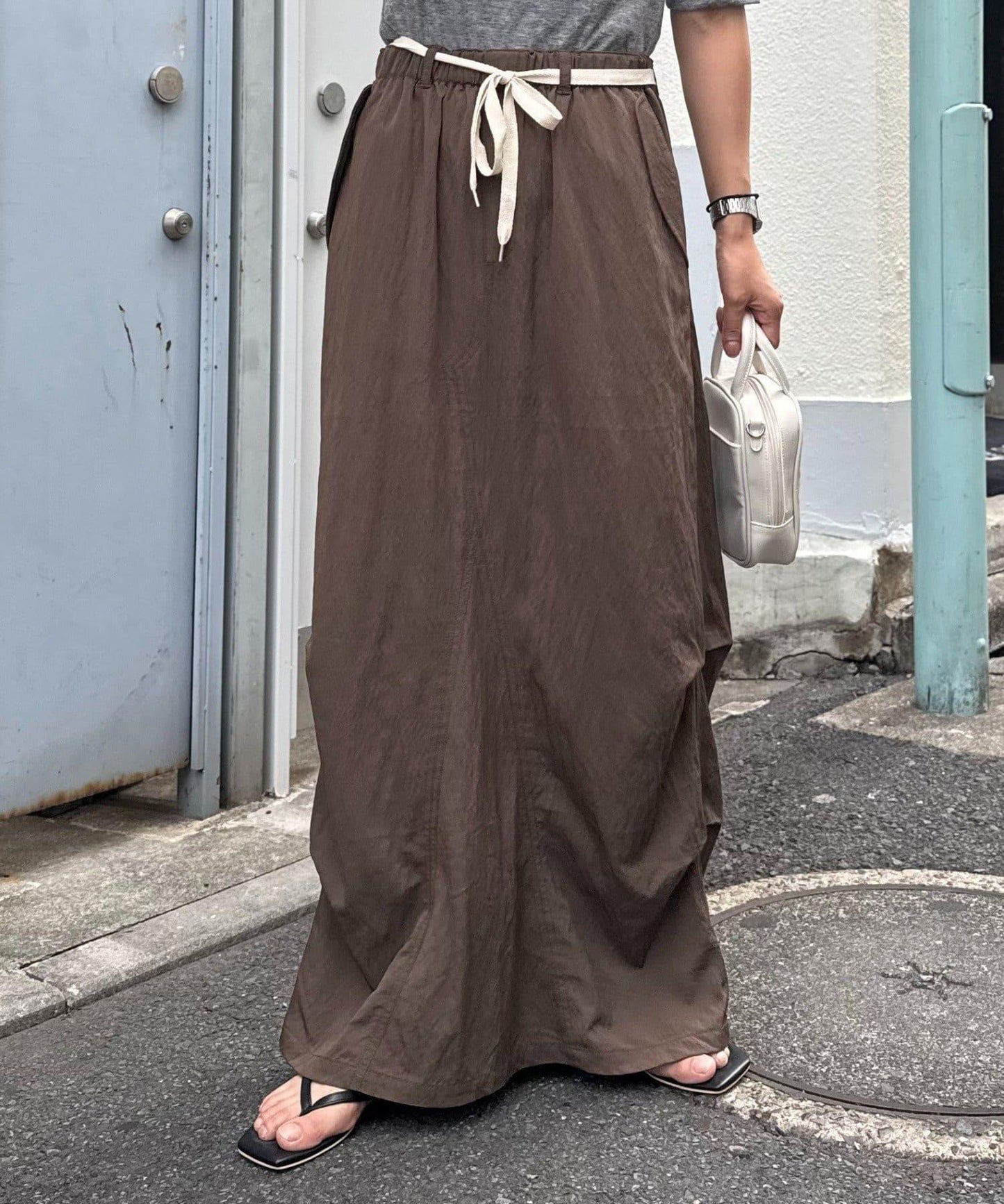 光澤尼龍復古風軍裝裙