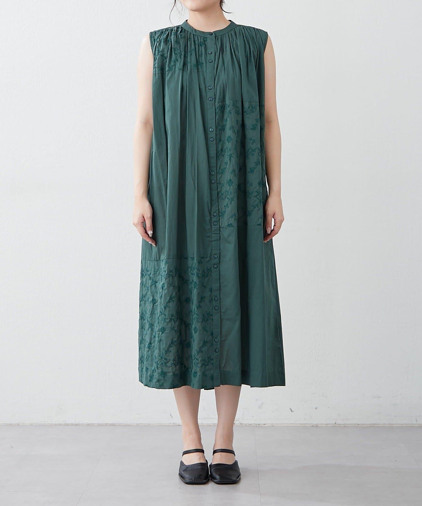 【NAO】印度棉100% 刺繡無袖連衣裙