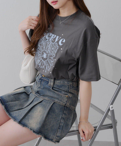 亮片花朵刺繡寬鬆T恤