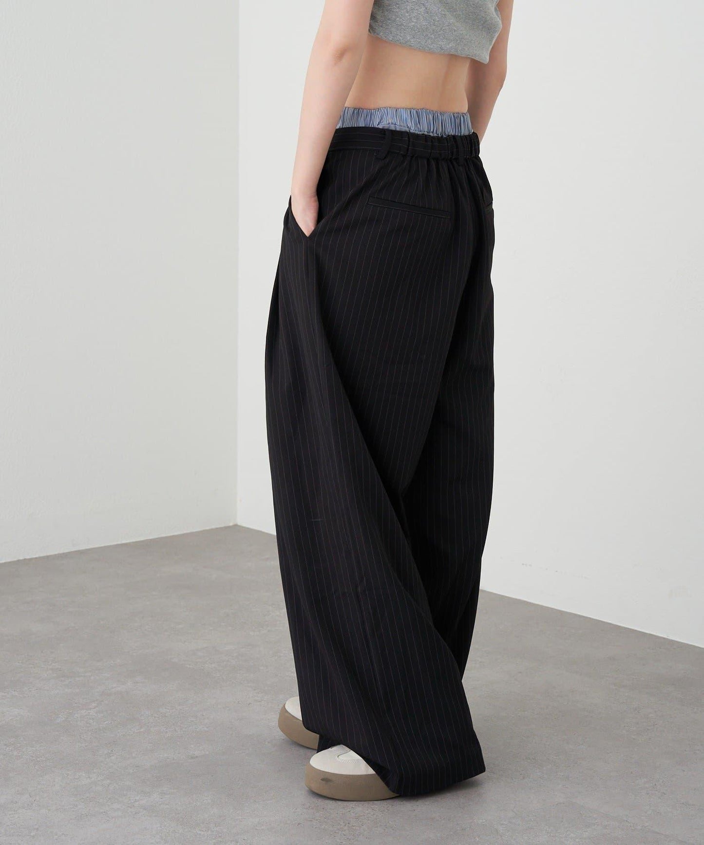 層疊設計休閒西裝褲