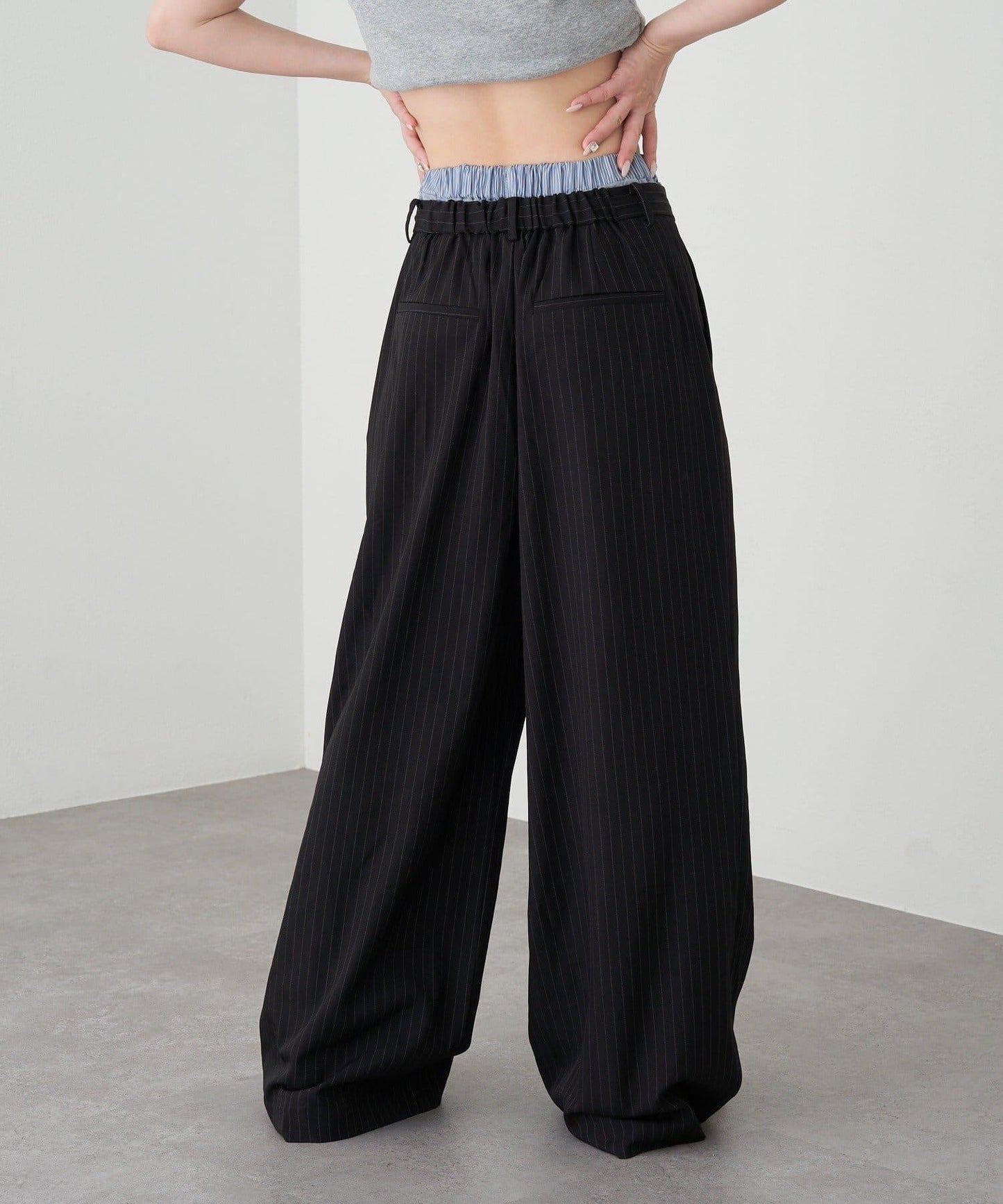 層疊設計休閒西裝褲