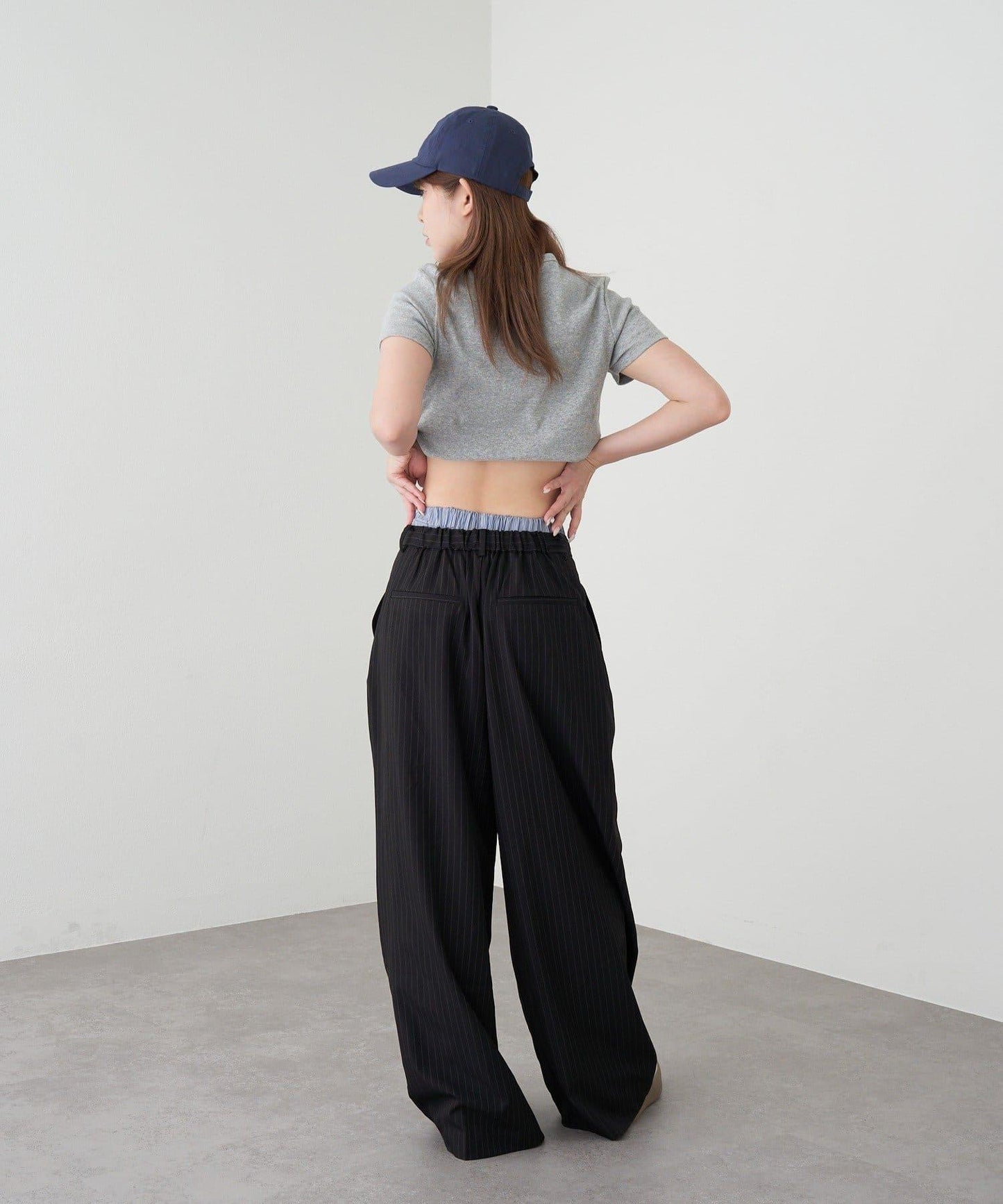 層疊設計休閒西裝褲