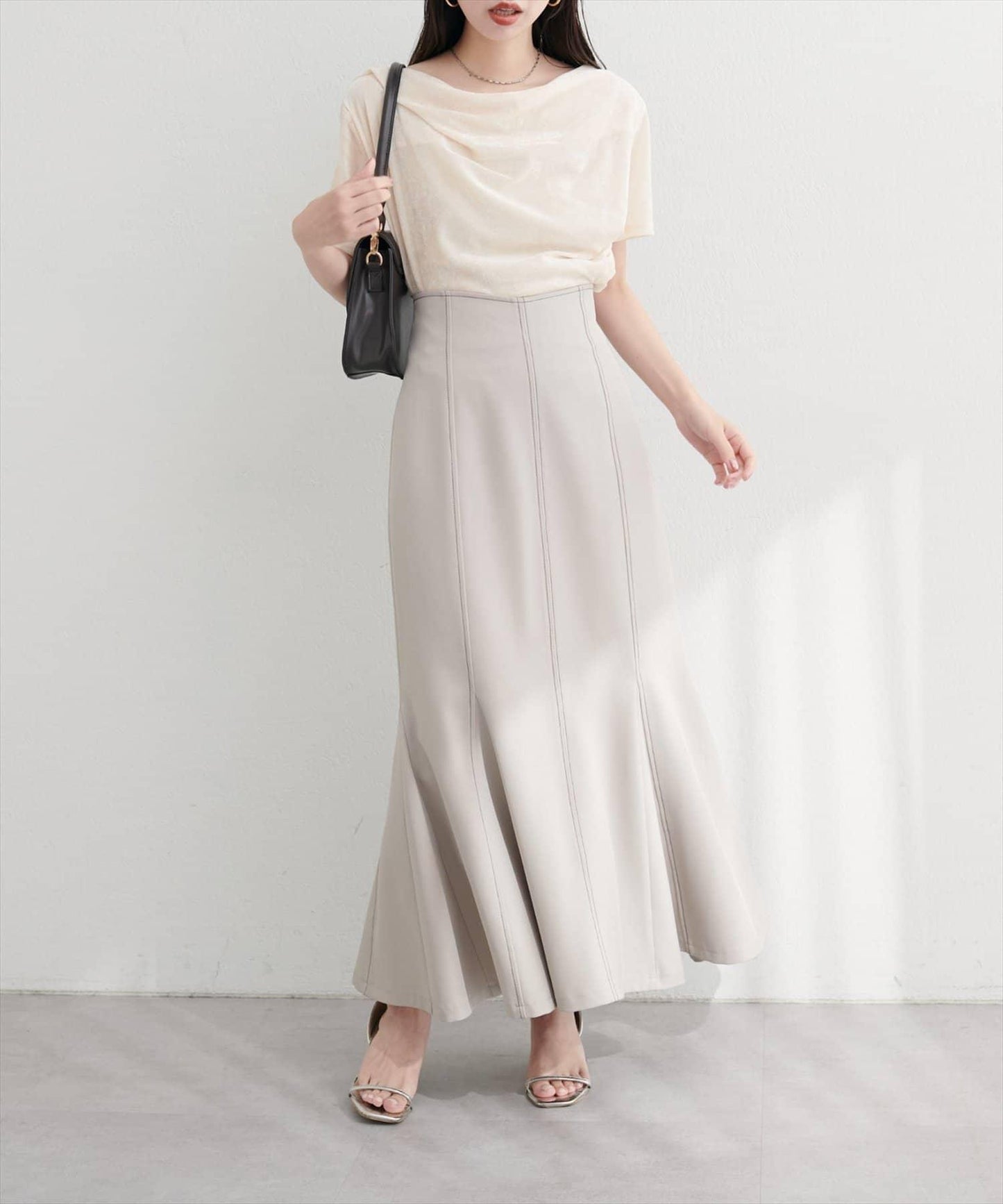 植絨網紗褶皺短袖套頭衫