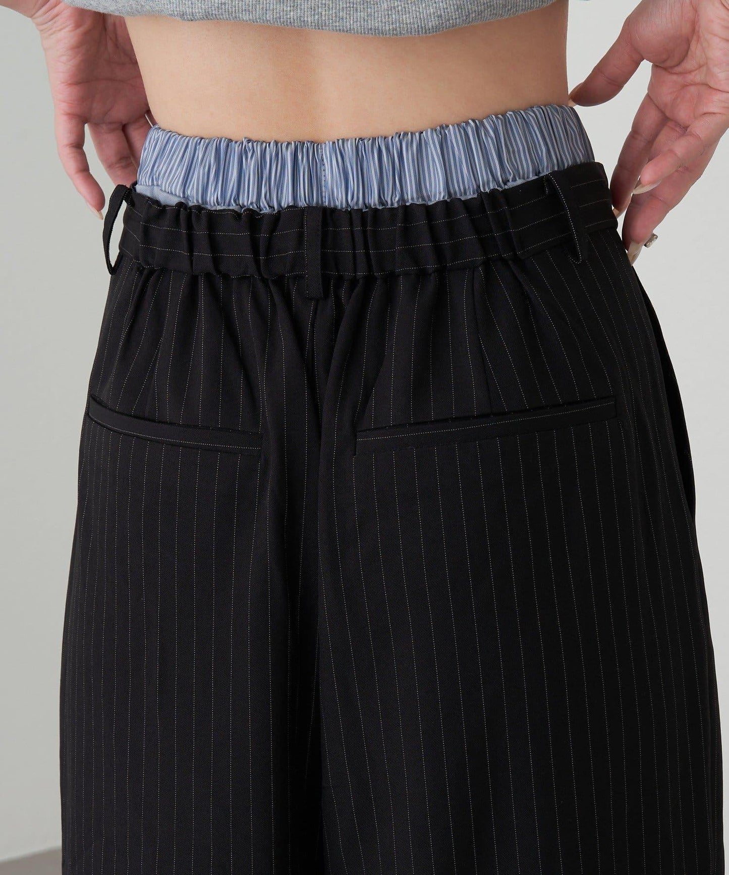 層疊設計休閒西裝褲