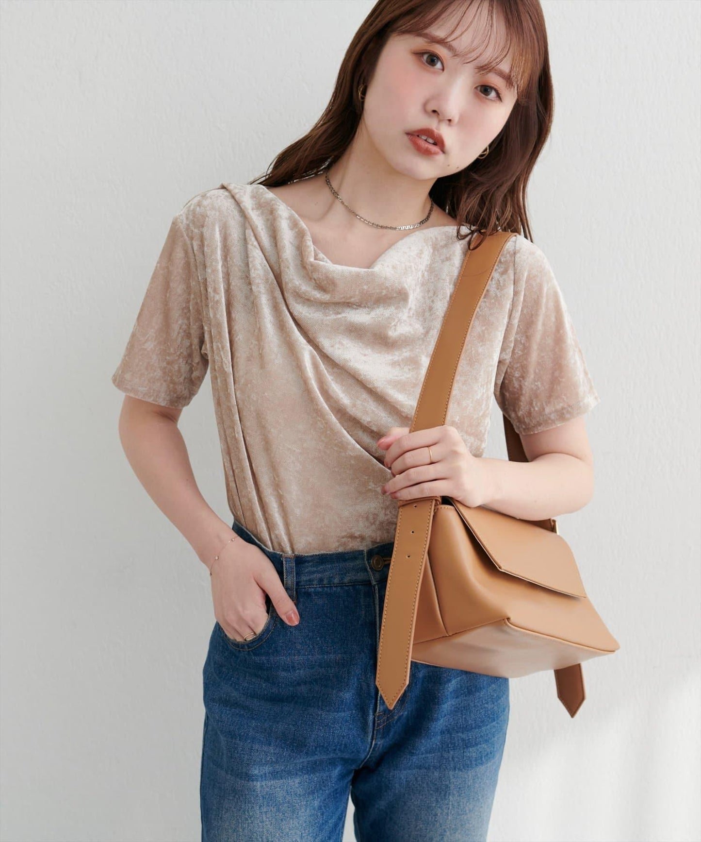 植絨網紗褶皺短袖套頭衫