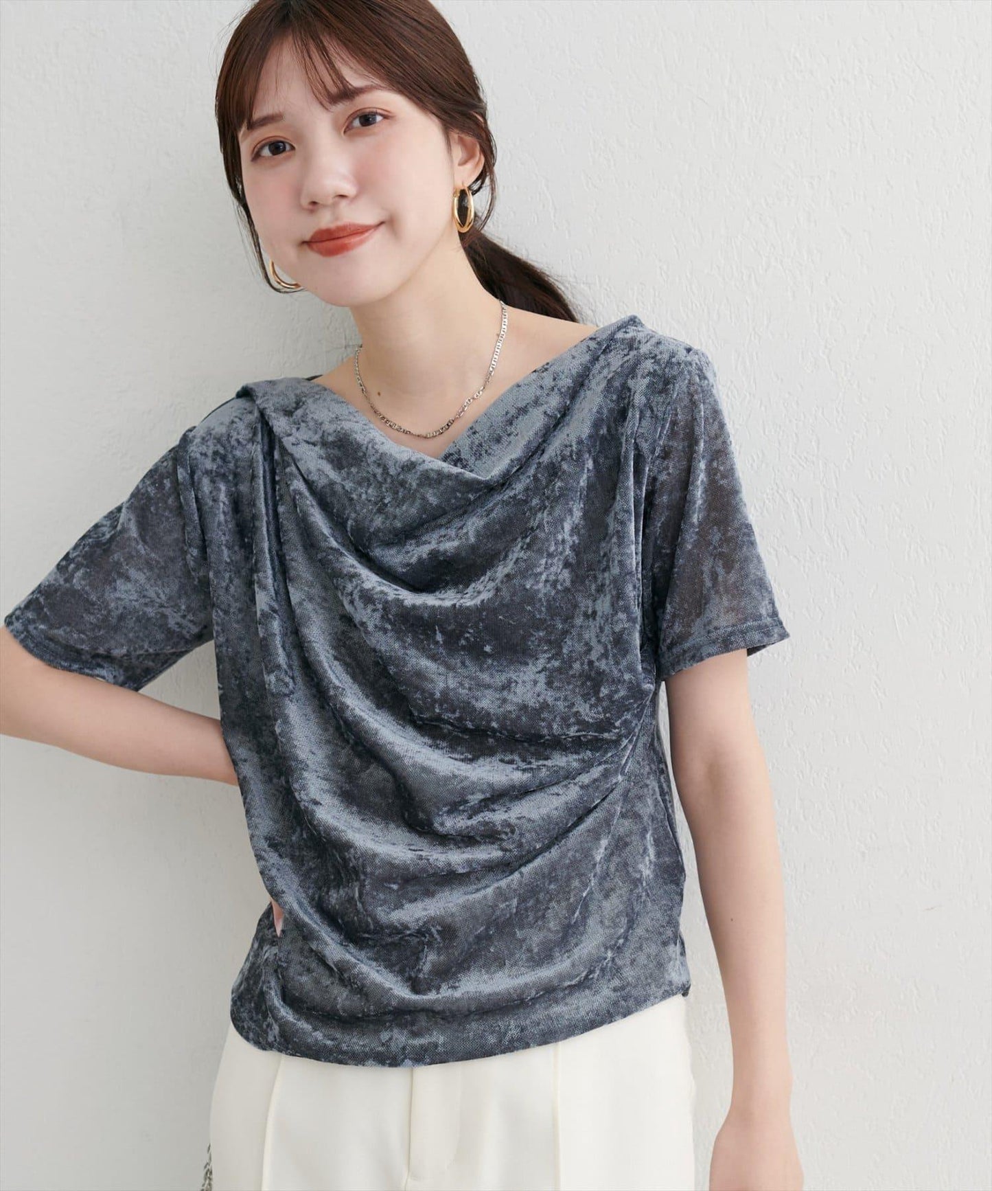 植絨網紗褶皺短袖套頭衫