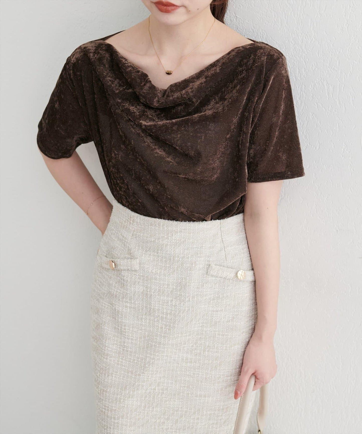 植絨網紗褶皺短袖套頭衫